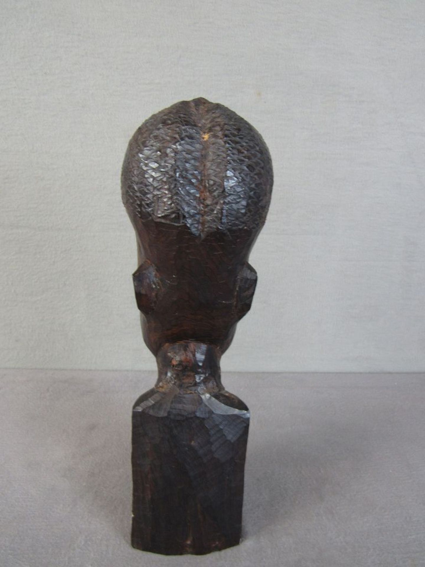 Schöne afrikanische Holzfigur Hartholz 31,5cm hoch - Bild 3 aus 4