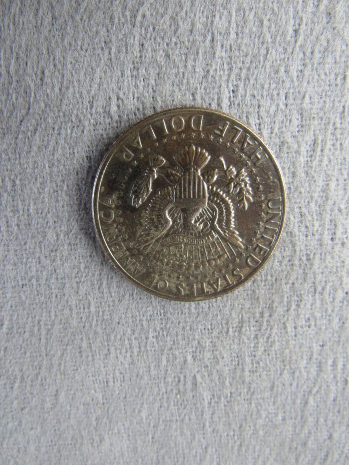 Konvolut von drei Silbermünzen Silberdollar und Halbdollar - Image 2 of 7