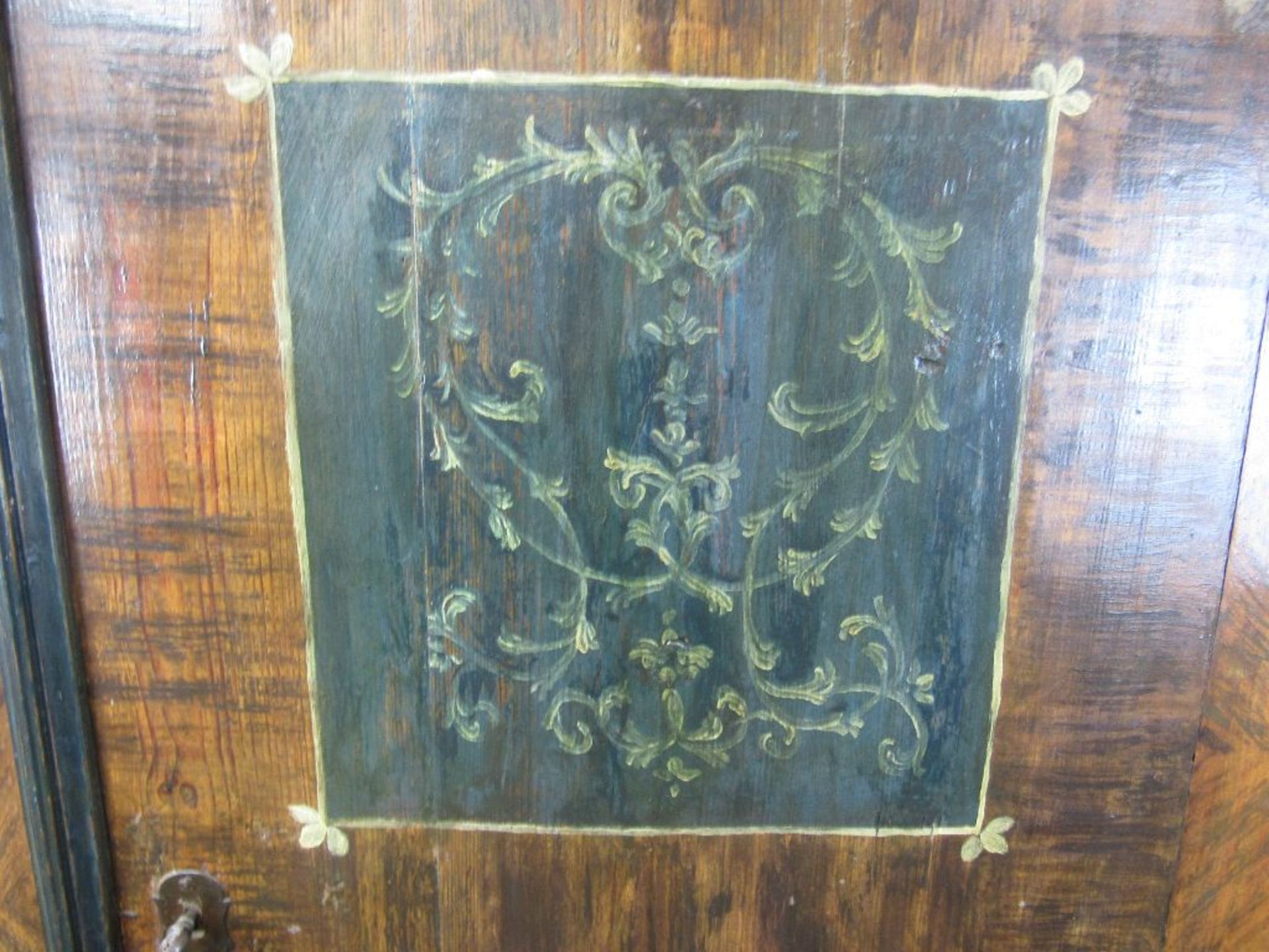 Barocker Dielenschrank datiert 1763 Eiche originales Schloß und originale Bemalung ca.140x180x67cm - Bild 6 aus 6