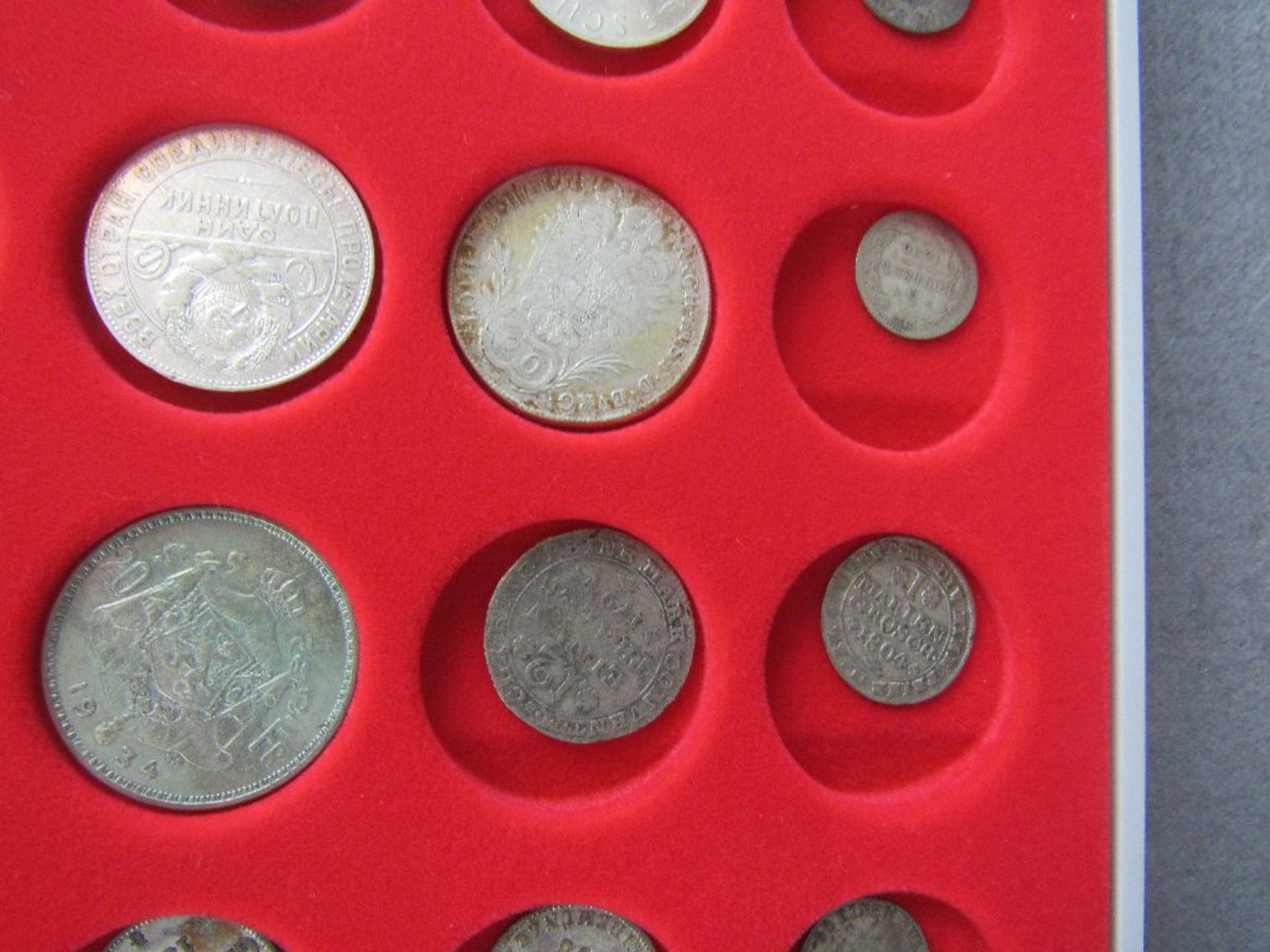 Diverse alte Silbermünzen - Bild 10 aus 10