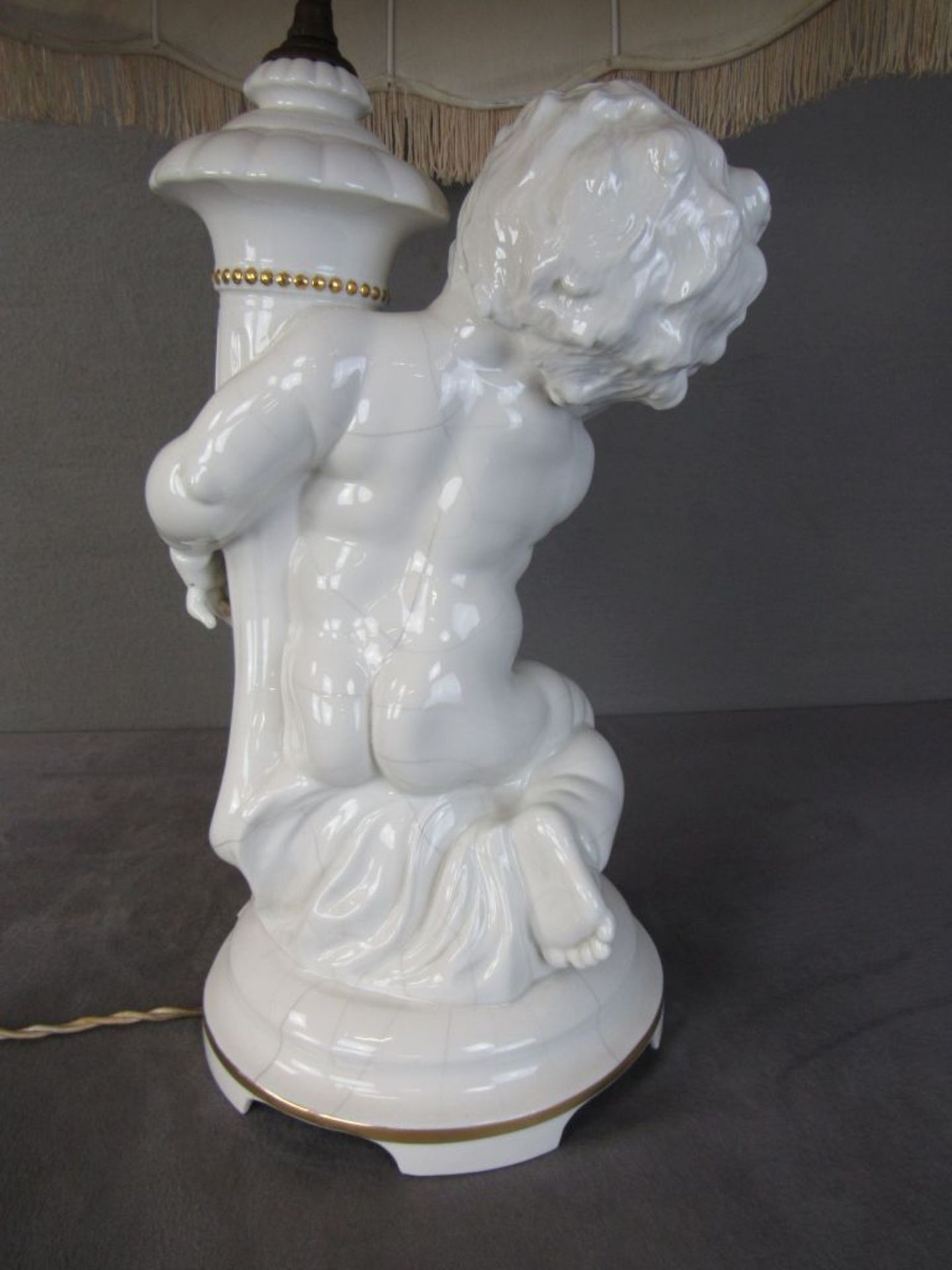 Antike Tischlampe Putto mit Füllhorn 76cm hoch Modellnummer 48 Hutschenreuther Abteilung für Kunst - Image 8 of 9