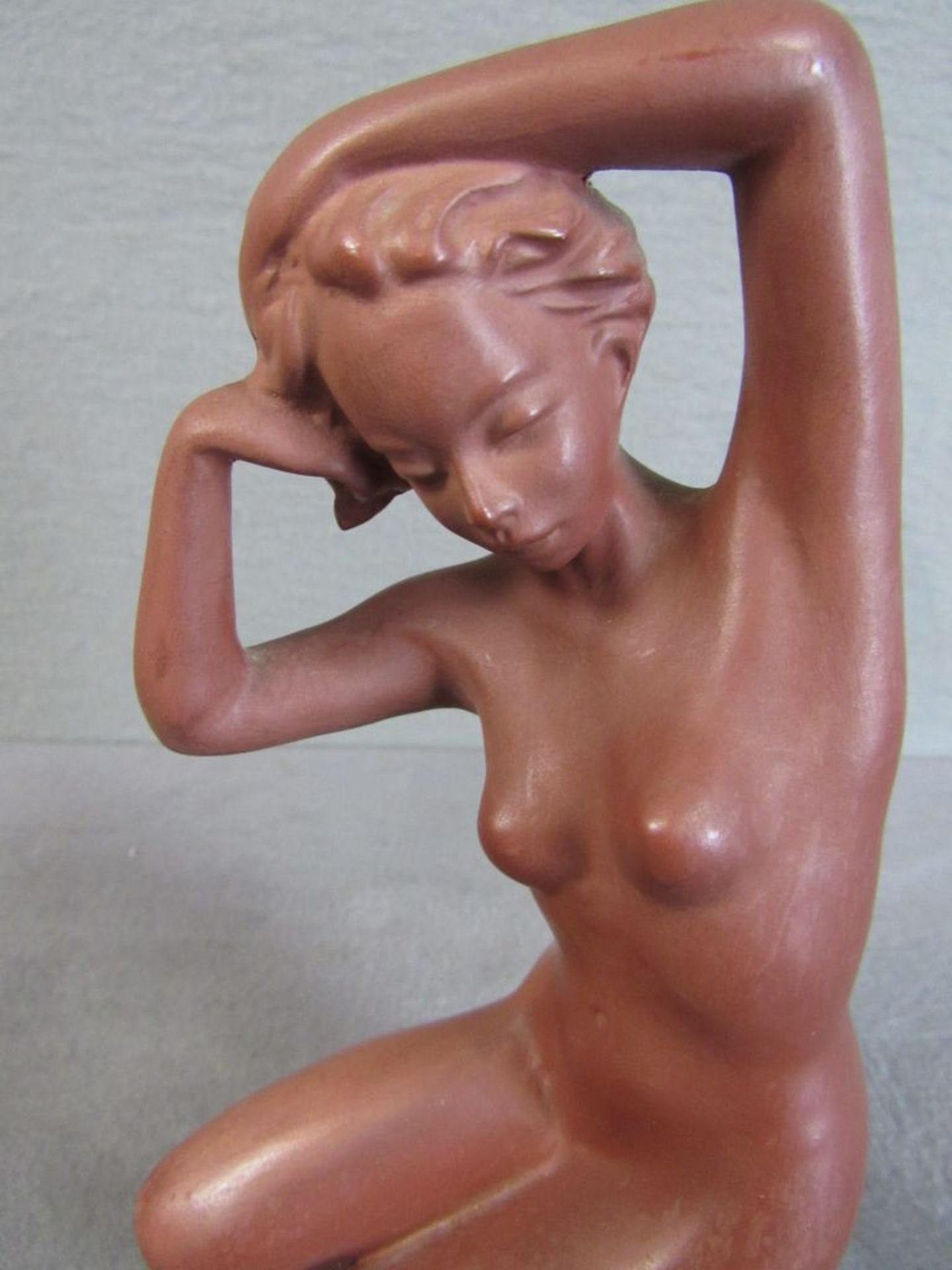 Vintage Keramikfigur Aktszene 50er Jahre unterseits 1113 Germany 21cm hoch - Bild 2 aus 5