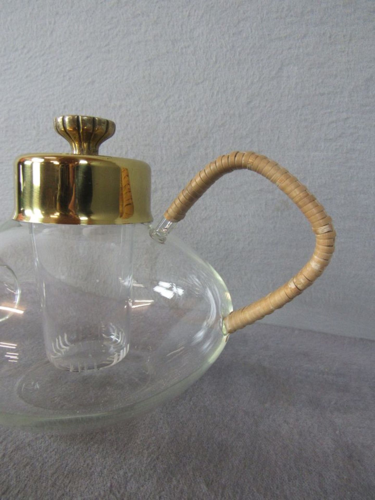 Jenaer Glas Teekanne mit Einsatz wohl Wagenfeld Höhe:14,5cm Breite:27cm Fassungsvermögen: 1 Liter - Image 2 of 8