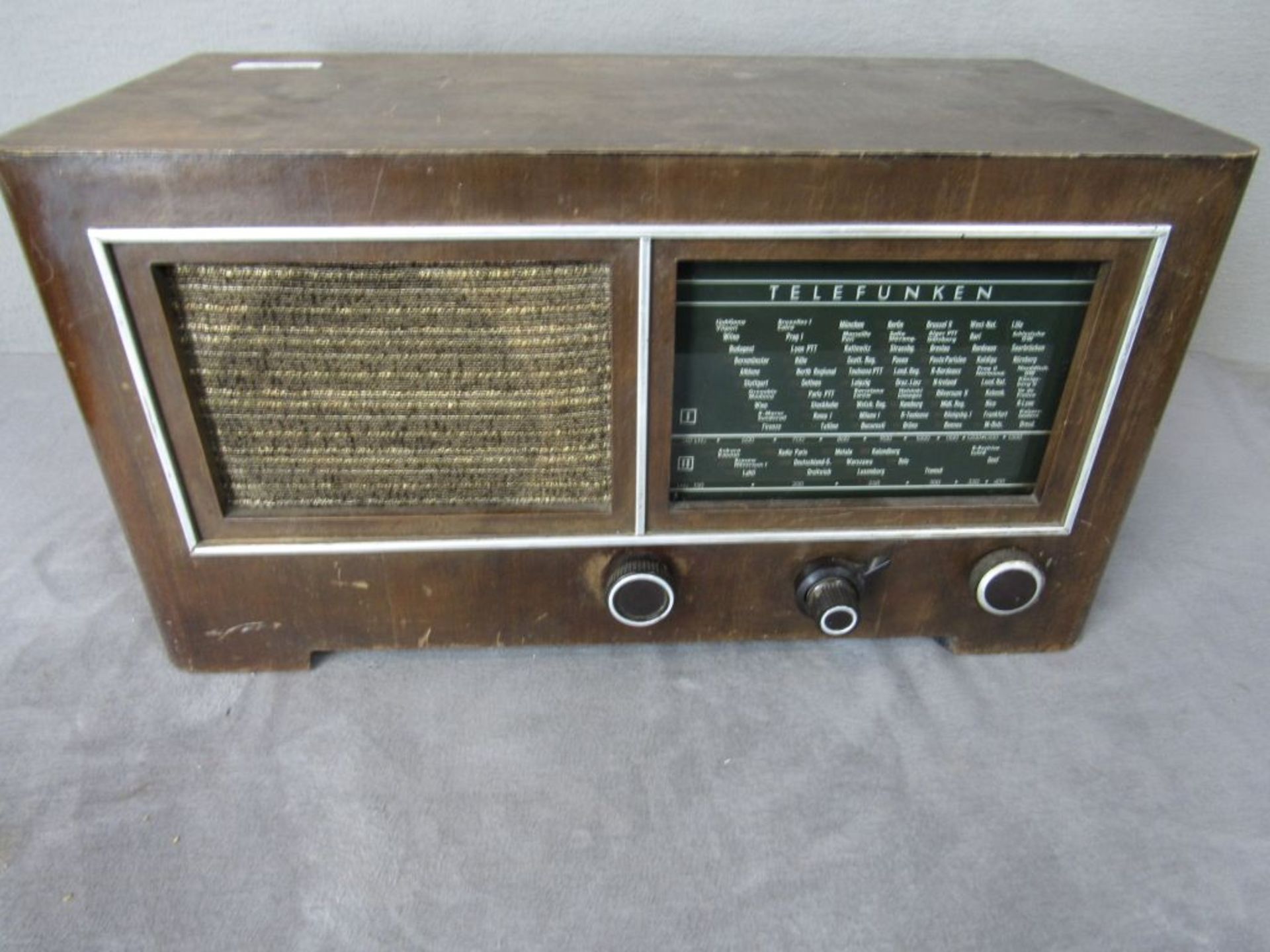 Röhrenradio Telefunken Supermarkstein 2 855GW 65x27x30cm um 1938