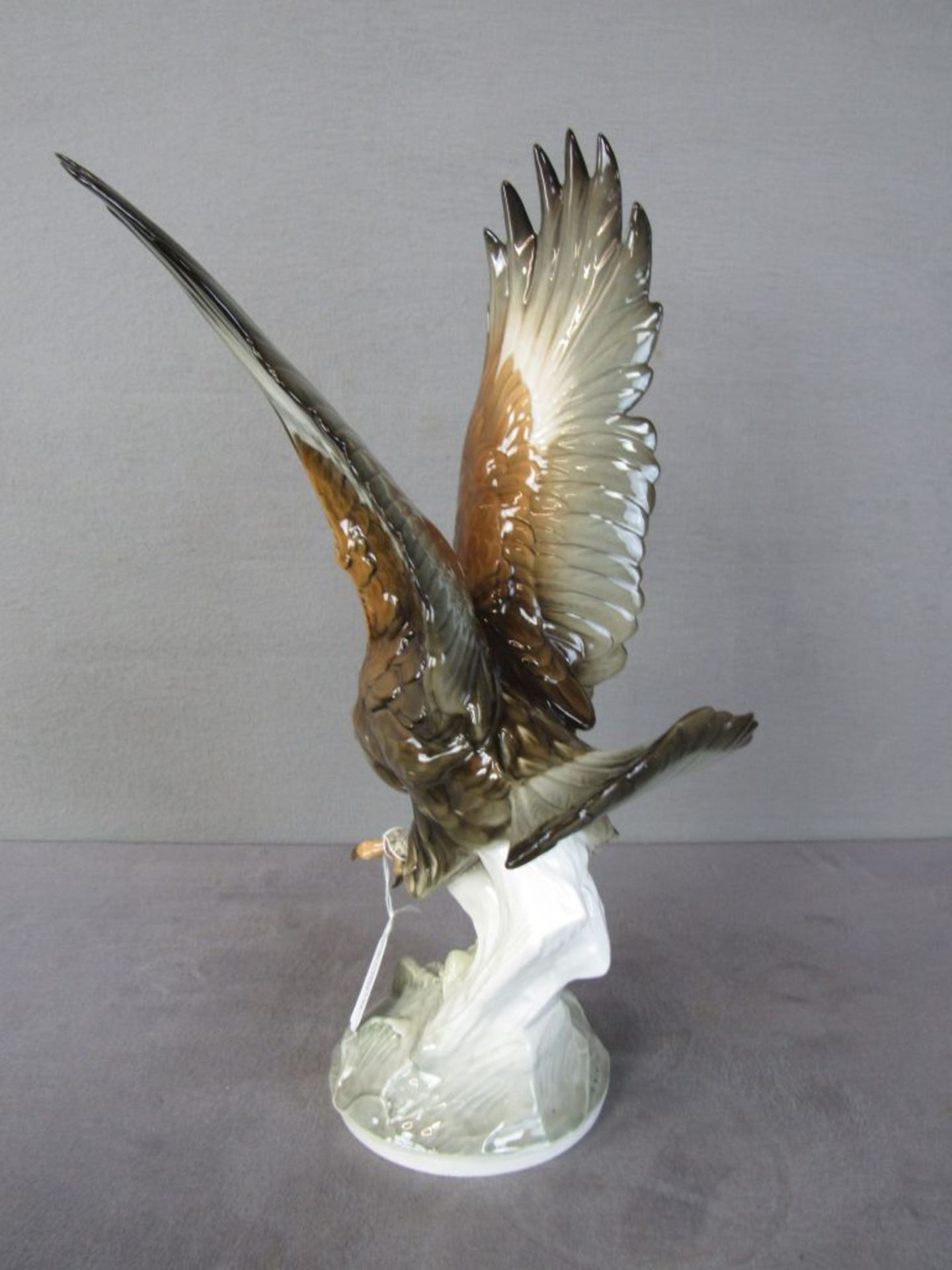 Porzellanfigur Steinadler Hutschenreuther Selb Kunstabteilung 1955-1969 44cm hoch Entwurf Karl - Bild 8 aus 10