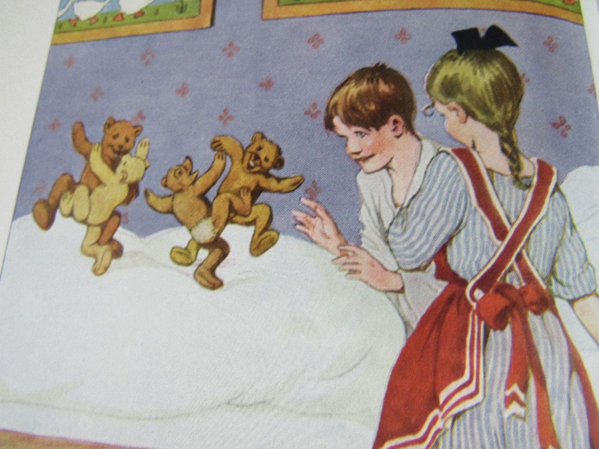 Zwei antike Bücher Spielzeug Siebe über Teddybären - Bild 5 aus 5