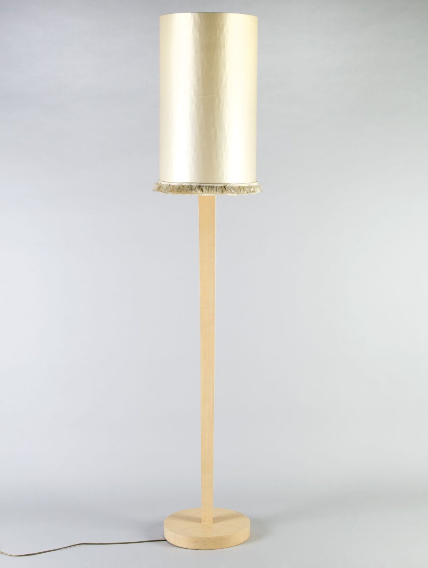 Stehlampe