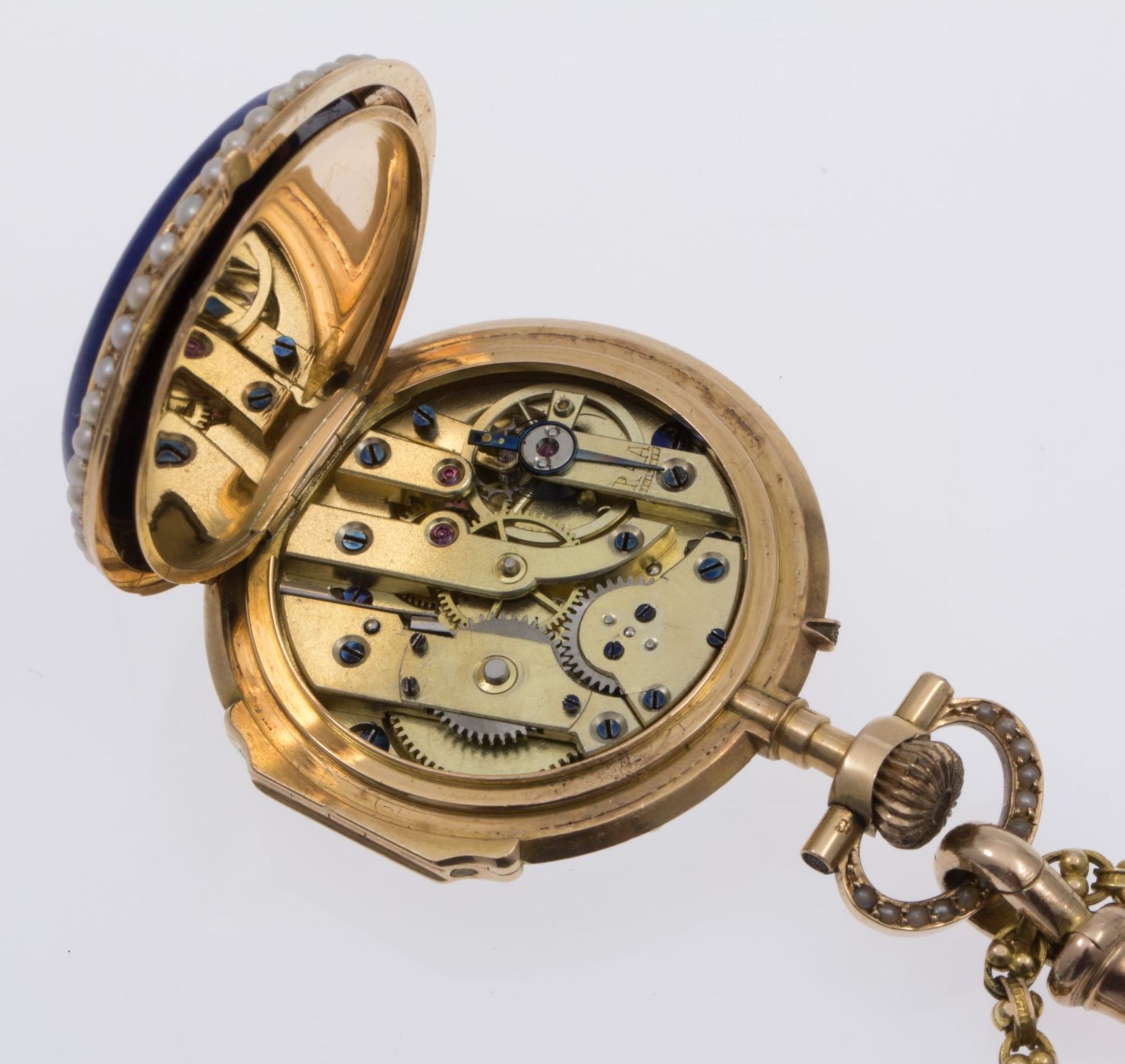 Dekorative Damentaschenuhr an Uhrenkette - Bild 3 aus 4
