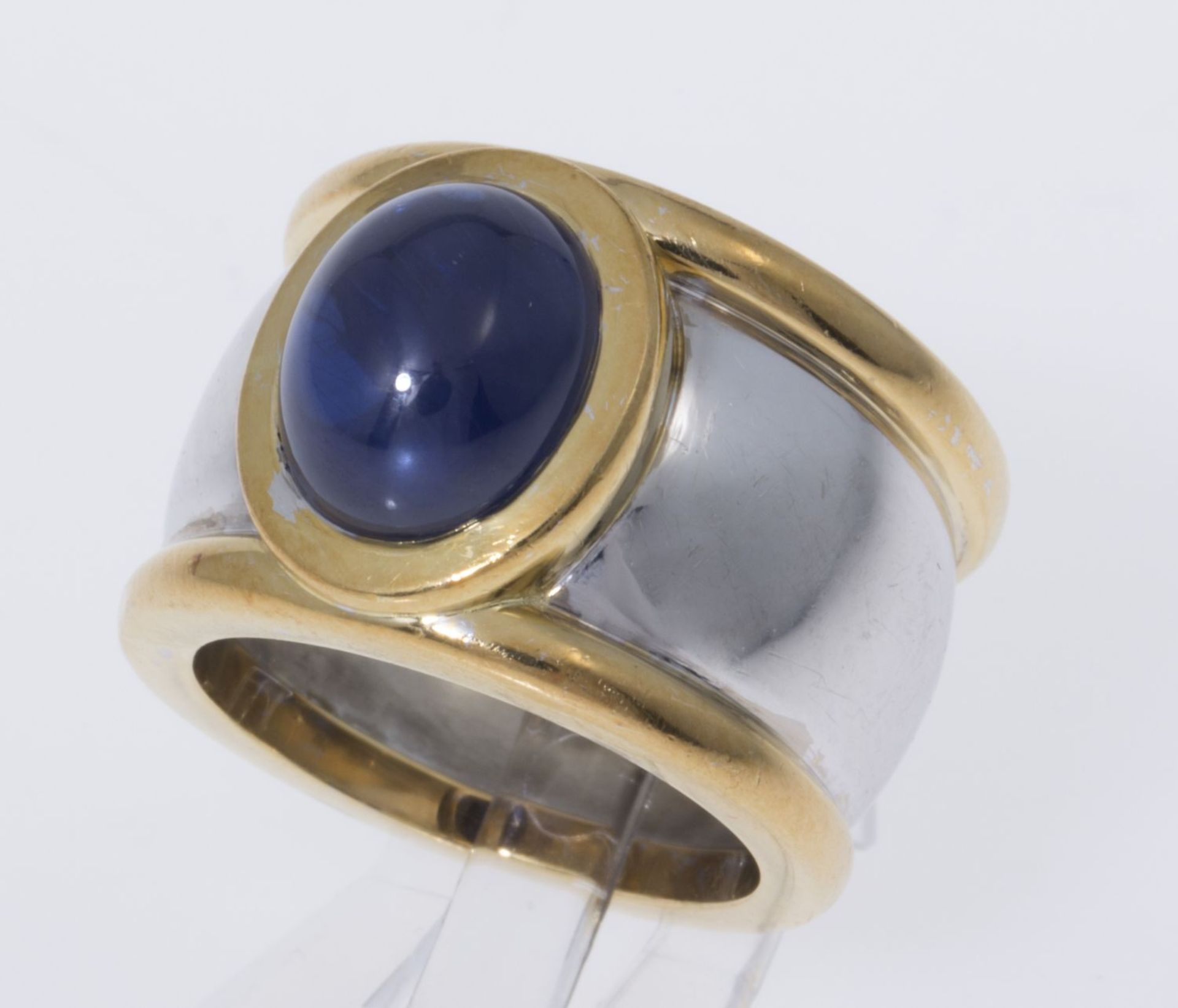 Saphir-Ring