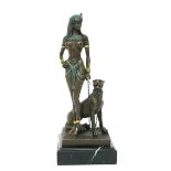 Bronze-Figurengruppe "Kleopatra mit Gepard", Nachguß 20. Jh., signiert "Manbreß", braun,grün und