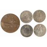Konvolut von 5 Medaillen, dabei "Repräsentantenhaus Japan", Bronze, Dm. 6 cm, im Etui und2x je 2