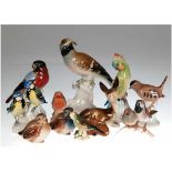 Konvolut Porzellanfiguren, dabei Unterweißbach, Volkstedt und Goebel, 10 Vögel und 2 Rehe,1 Figur