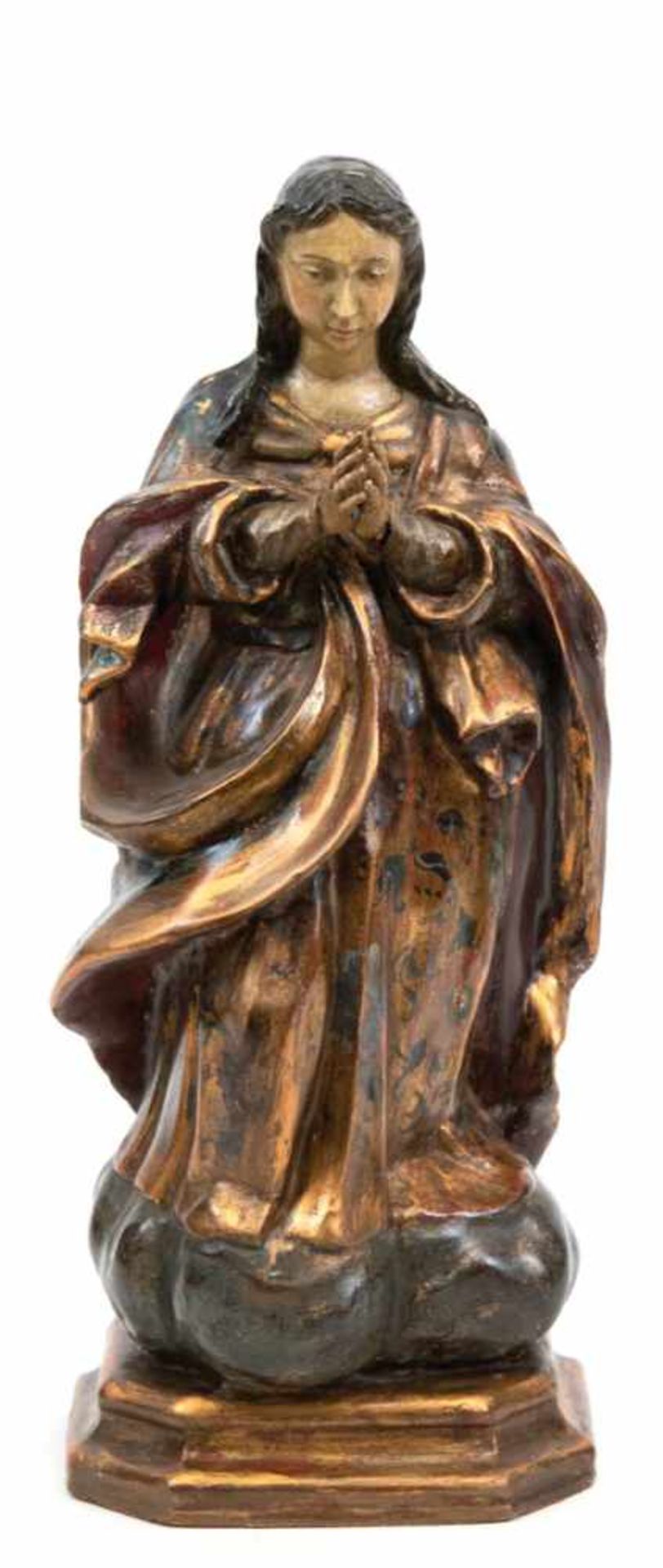 Sakrale Figur "Betende Madonna", Holz, vollplastisch geschnitzt, gold gefaßt und farbigbemalt, H. 52