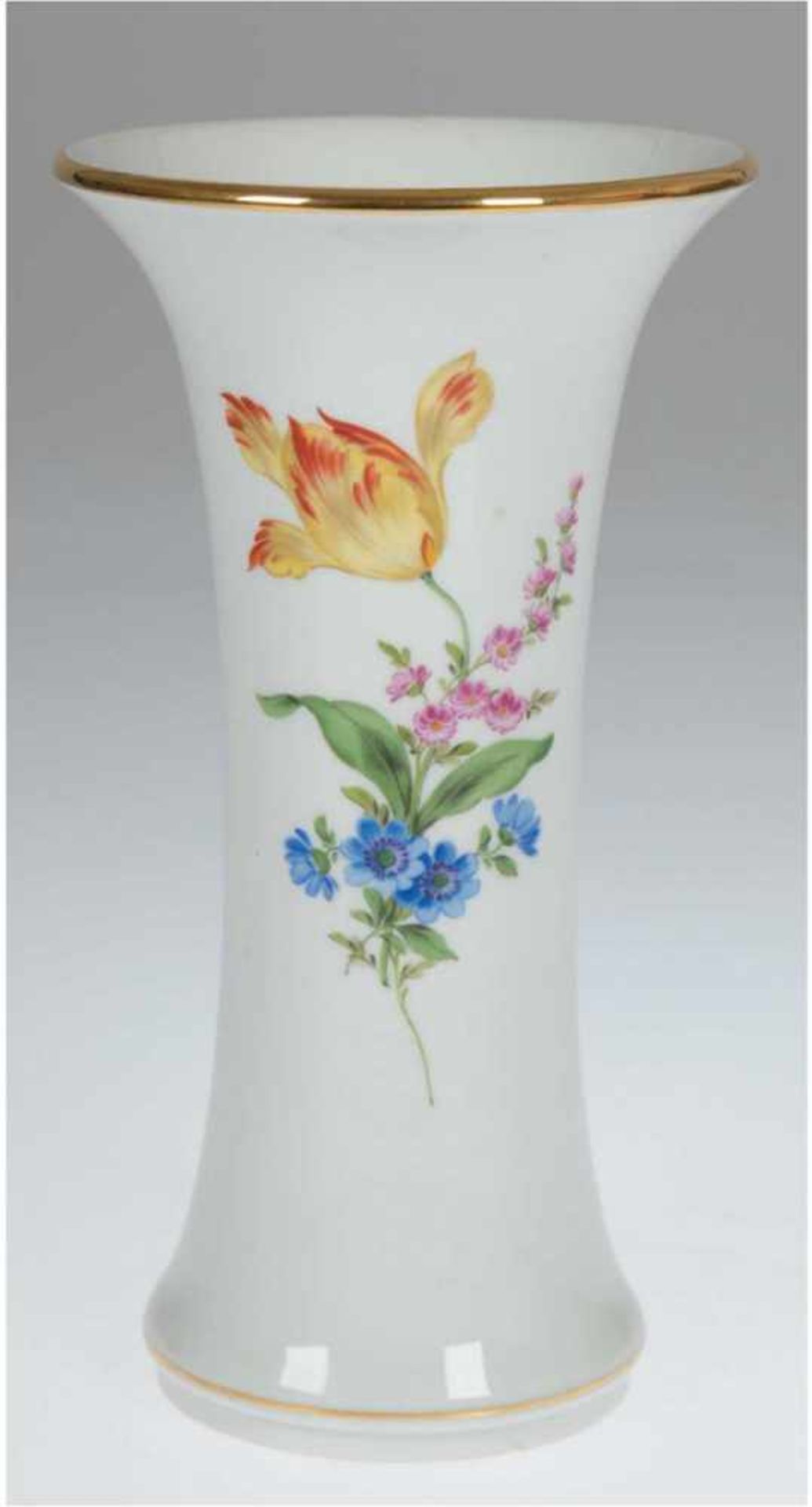 Meissen-Vase, Bunte Blume 3, Goldrand, 2 Schleifstriche, H. 25 cm