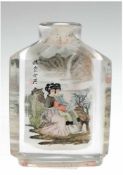 Snuff-Bottle, farbloses Glas, von innen bemalt mit figürlicher Landschaftsdarstellung aufmilchig
