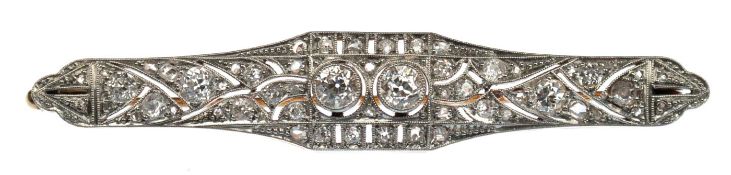 Art Deco-Brosche, 585er GG mit Platin doubliert, besetzt mit 2 Altschliff-Diamanten vonzus. ca. 0,44