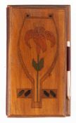 Art-Deco-Schreibblock mit Stift, Holz, Deckel mit Floraldekor, 3x17x9,5 cm