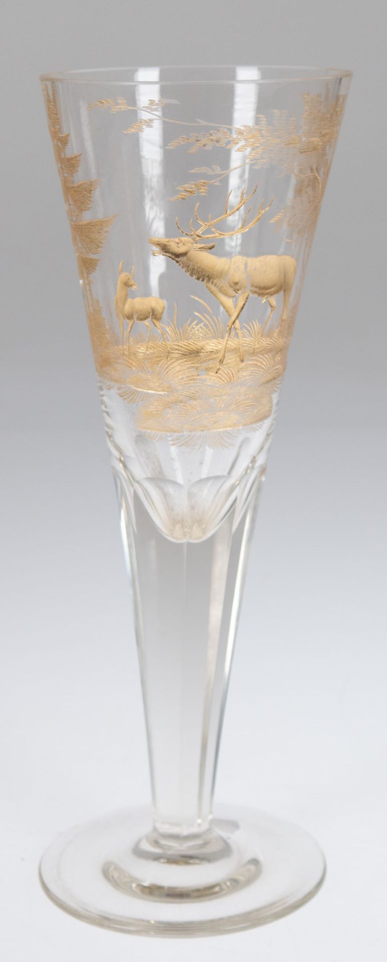 Pokalglas, Schlesien, um 1870-1900, Klarglas mit geschliffenem Jagdmotiv, Goldstaffage, H.30 cm