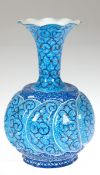 Vase, Persien, emaillierter Dekor, H. 17 cm