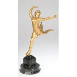 Boreux, Jean (geb. 1913) "Eiskunstläuferin Sonja Henie", Bronze, vergoldet, aufSchlittschuh sign.,