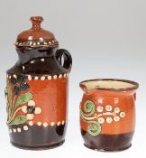 2 Kännchen, Marburger Keramik, braun glasiert, polychromer, floraler Reliefdekor, H. 9 und14 cm,