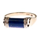 Ring, 14 kt GG, besetzt mit Lapislazuli un 6 kleinen Diamanten, RG 59, im Etui