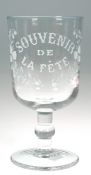 Französisches Souvenirglas, mundgeblasen, farblos mit Schriftzug "Souvenir de la Féte"