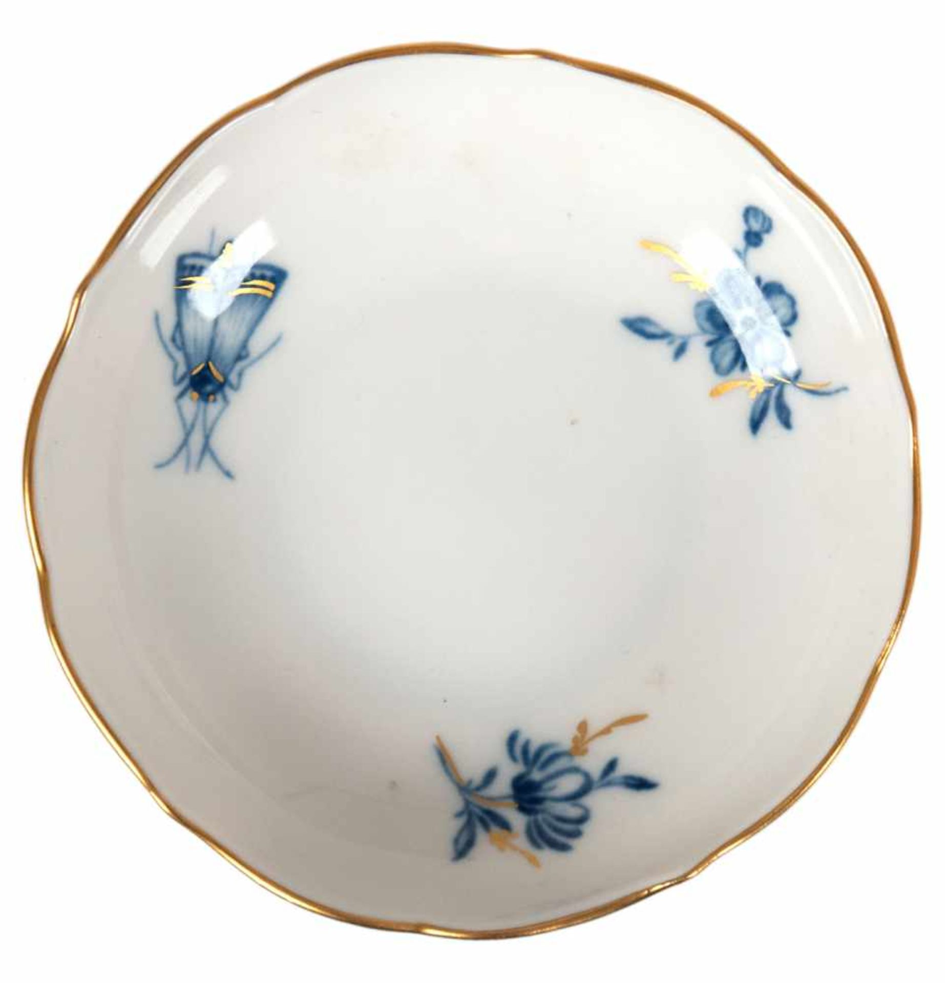 Meissen-Schälchen, Blaue Blume mit Insekten und Goldgräsern, Neuer Ausschnitt, Aquatinta, Dm. 8 cm