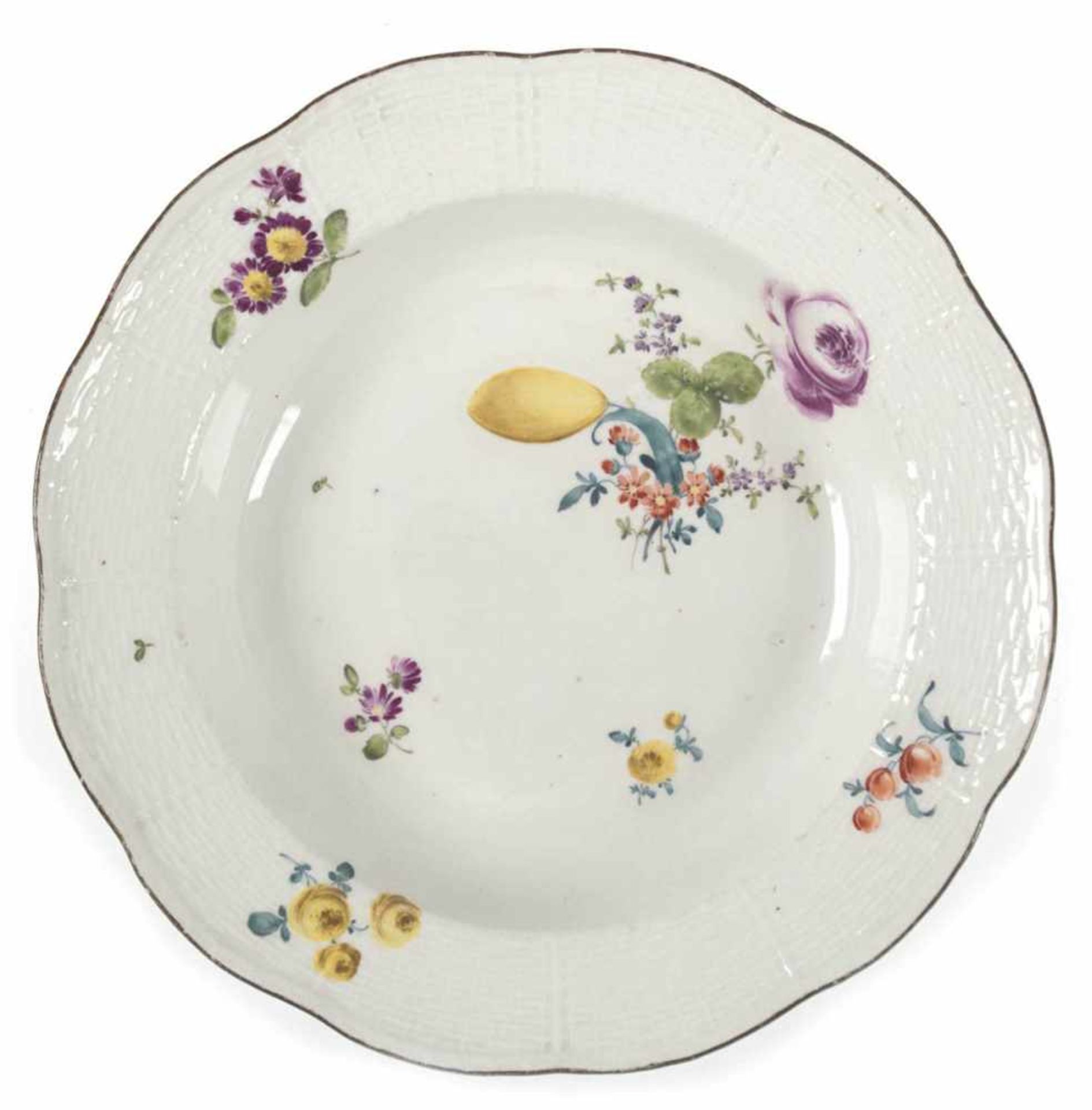 Meissen-Suppenteller, 18. Jh., Buntes Blumenbukett seitl., dunkelbrauner Rand, Altosier,