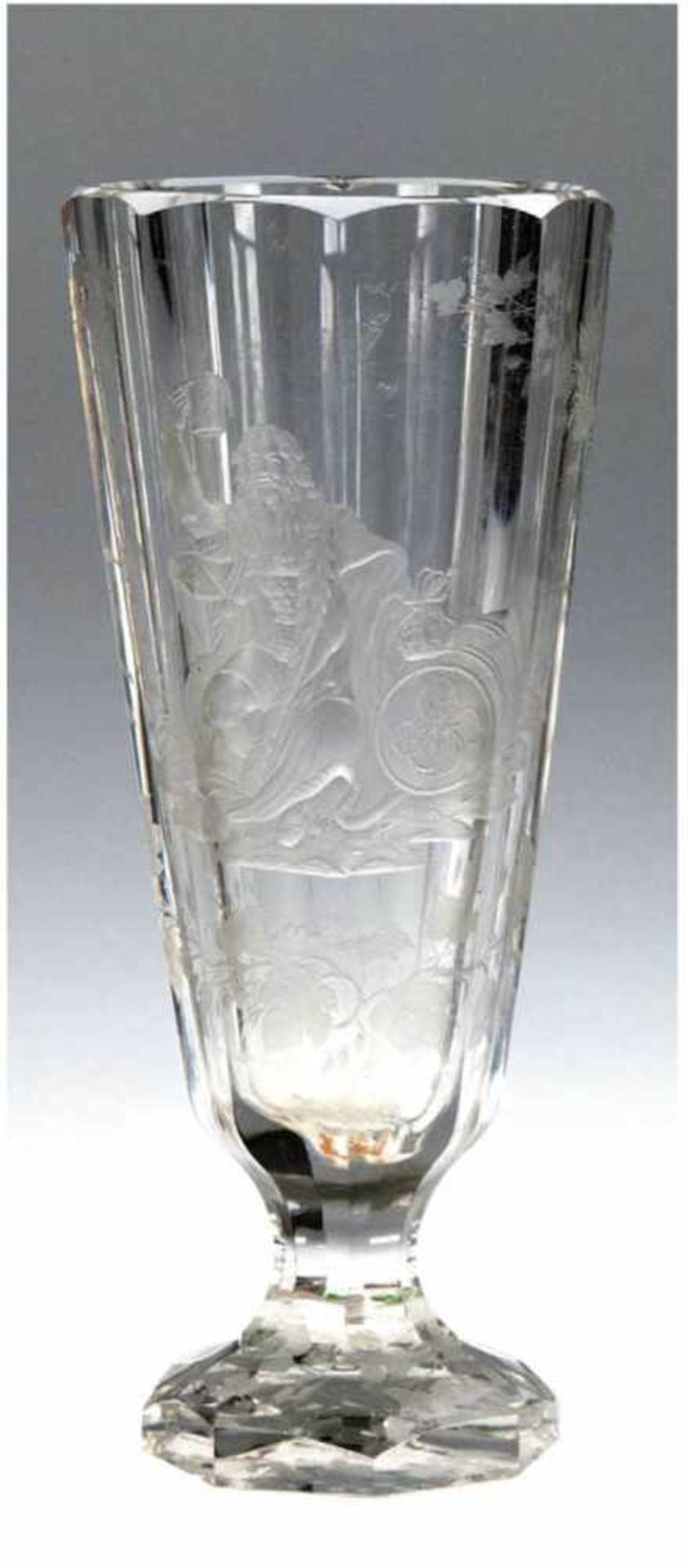 Bierpokal, Böhmen, wohl Karlsbad, Joh. F. Hoffmann, um 1870-1880, farbloses Glas geschliffen, 8-