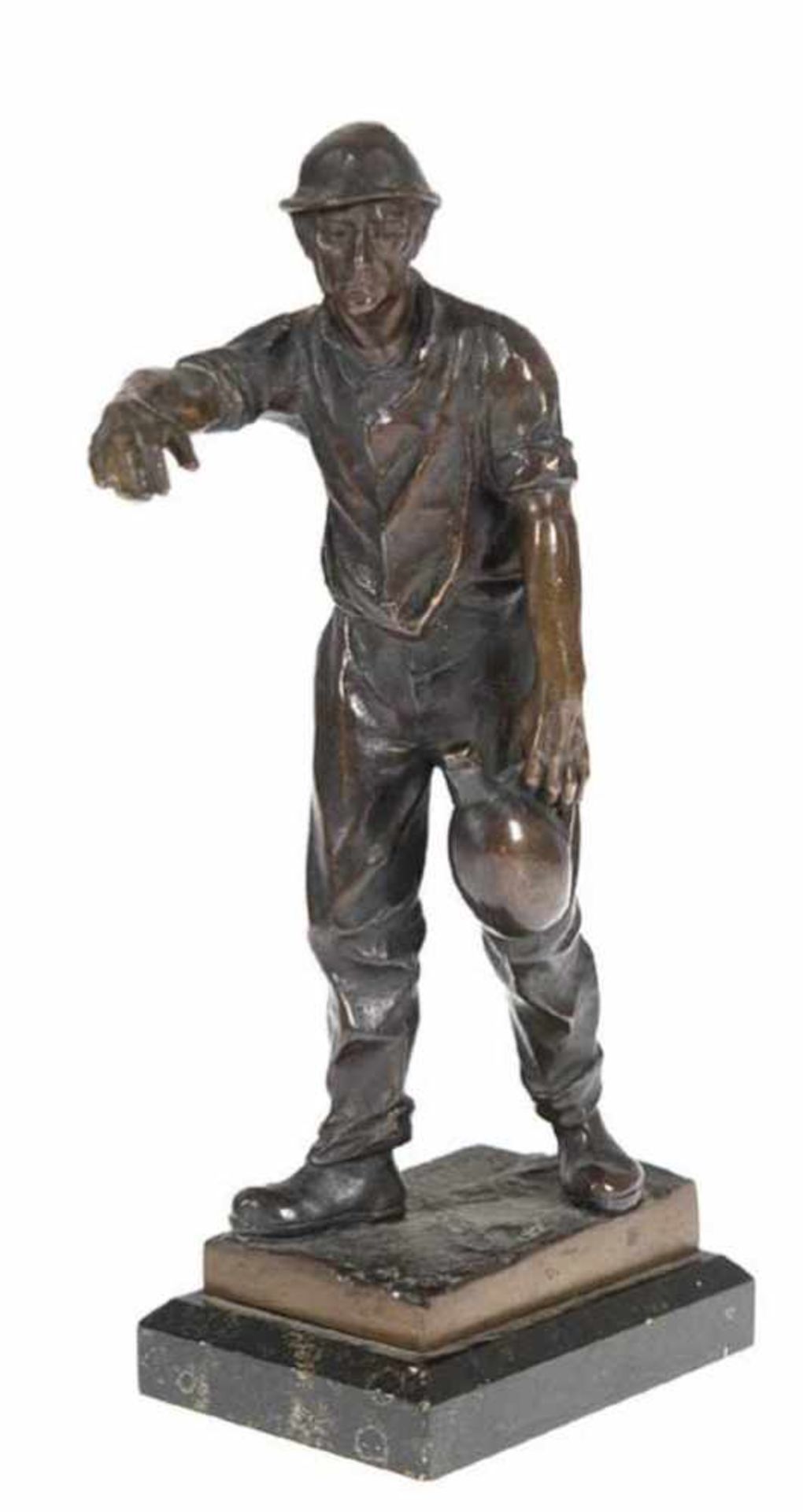 Füllhorn, E. (Deutscher Bildhauer um 1900) "Arbeiter mit Wasserkanne", Bronze, braun patiniert,