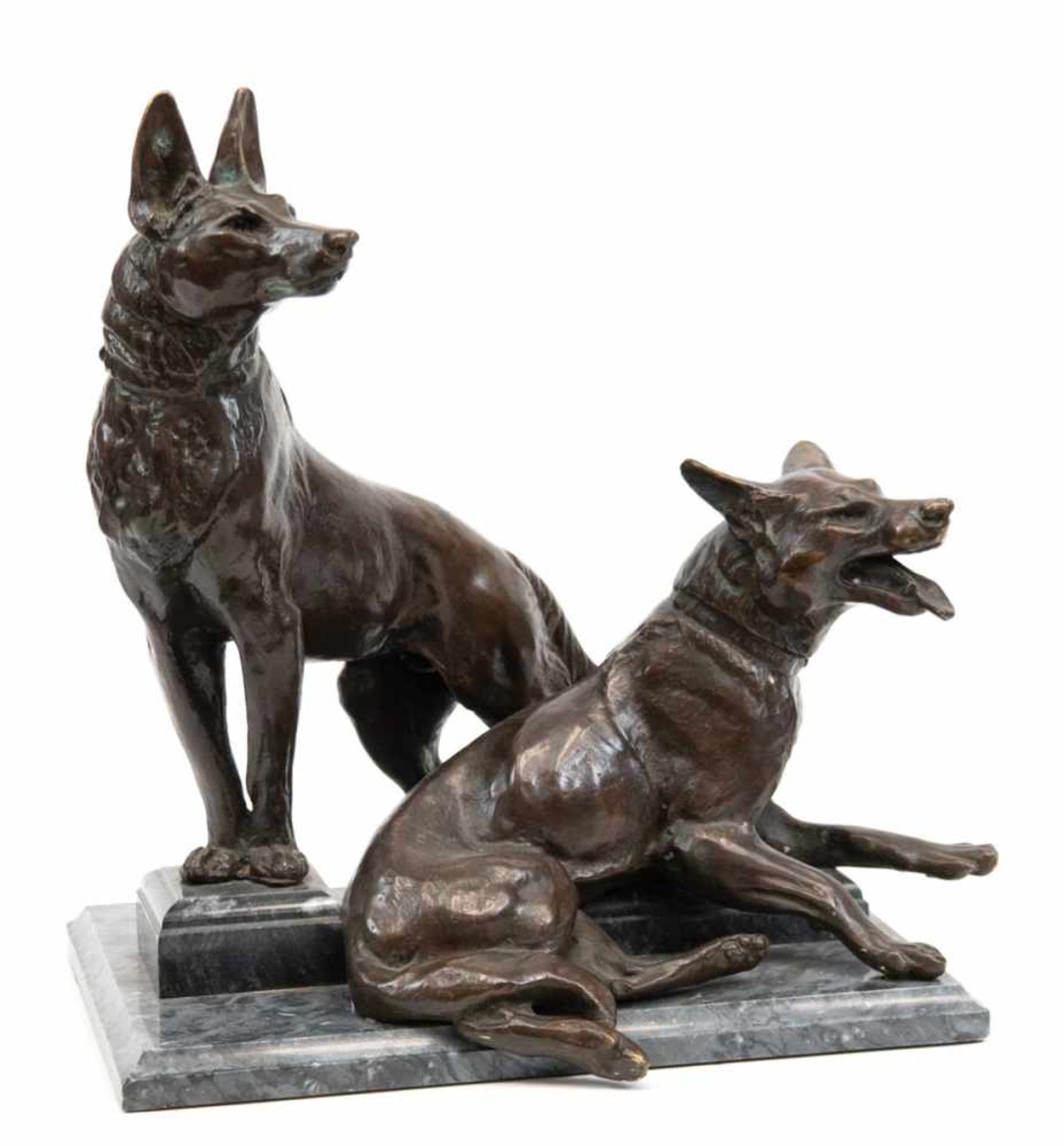 Carvin, Louis-Albert (1875 Paris-1951 ebenda) "Schäferhundepaar", Bronze, dunkelbraun patiniert,