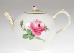 Meissen-Teekanne, um 1900, Rote Rose, Goldränder und Goldstaffage, 1. Wahl, Deckelblüte best.,