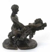 Erotische Bronze-Figurengruppe "Satyr mit Traubenzweig beim Liebesspiel", Bronze, Nachguß