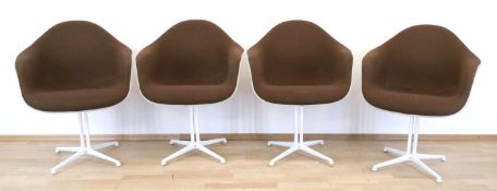 Sitzgruppe, Charles und Ray Eames für Hermann Miller, 1960er Jahre, bestehend aus