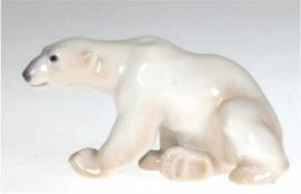 Porzellanfigur "Sitzender Eisbär", Bing & Gröndahl, ungemarkt, unterm Fuß Modellnr. 2219,