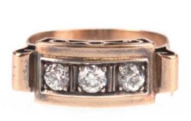 Ring um ca.1920/30, 585er GG, 3 Altschliffbrillanten von ca. 0,60 ct., gute Qualität, RG62,