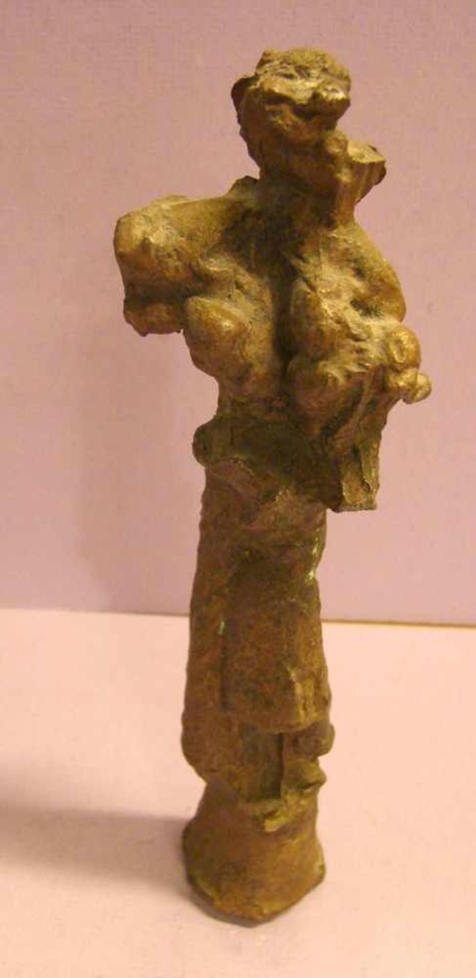 "Abstrakte Figur", Bronze, ohne Signatur, Höhe ca. 22 cm<