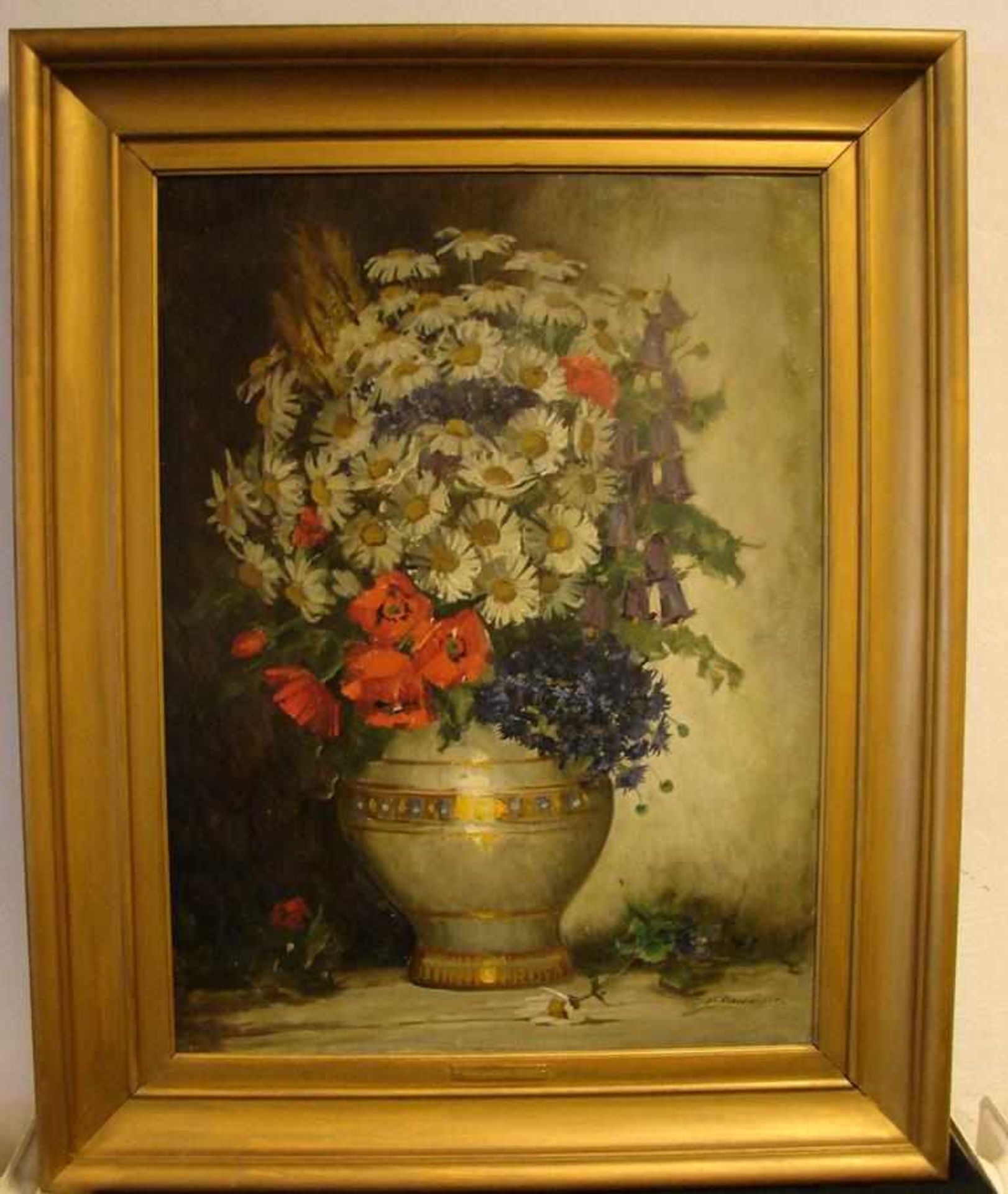 KL. HAUSMEYER, "Blumenstilleben", Öl/L, u.re.sig., ca. 79 x 58 cm<