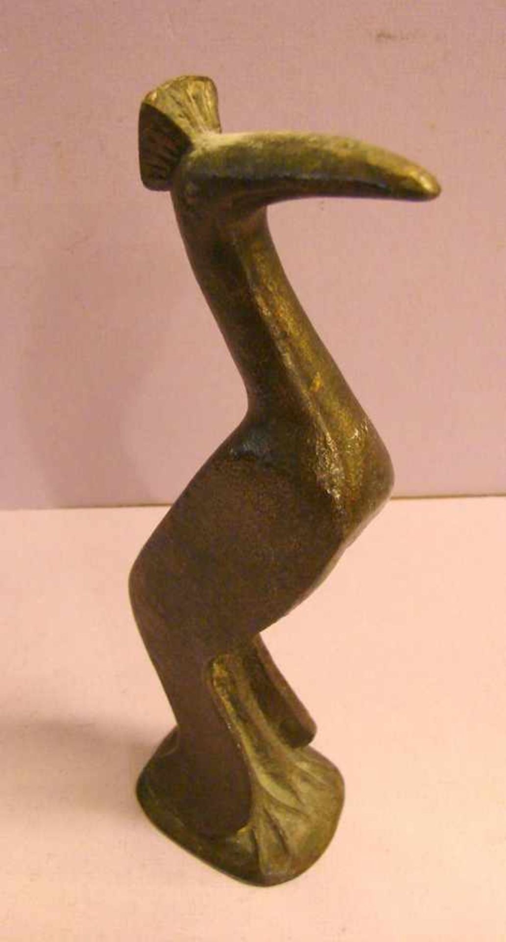 "Vogel", Bronze, rückseitig signiert E.B., Höhe ca. 19 cm<b