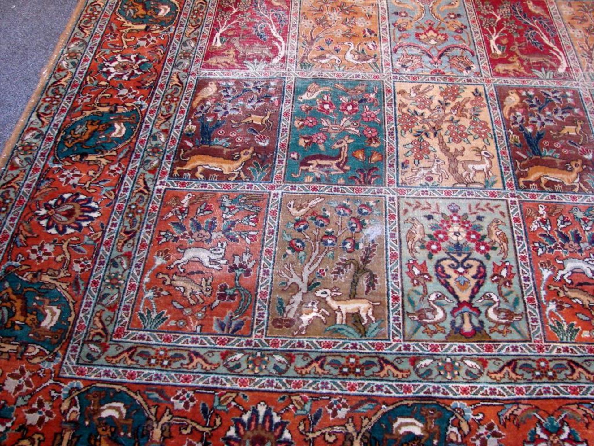 Teppich, Ghom, Bilderteppich, ca. 240 x 375 cm, teils abgelaufene Stellen - Image 2 of 6