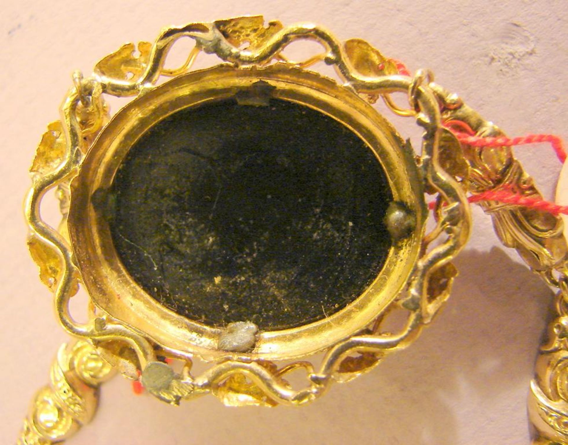 Kette mit Pietra Dura (? Einarbeitung), Kartusche floral, verzierte - Bild 3 aus 3