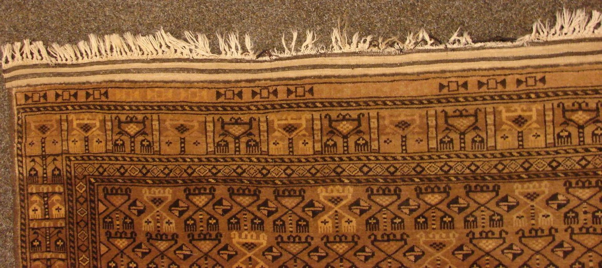 Teppich, Buchara, Pakistan, Bronzefarben mit schwarzem Ornament,ca. 180x122 cm - Image 3 of 4