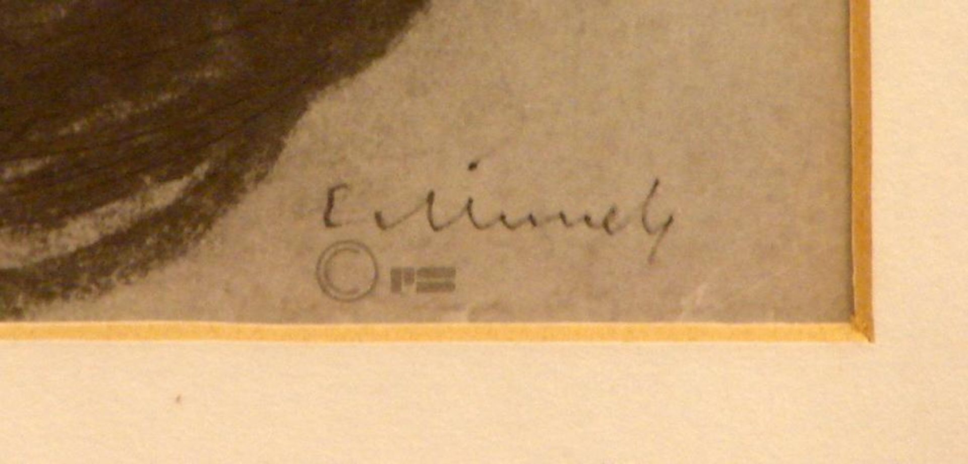 "Akt", Kohlezeichnung, u.re.unleserlich sig., ca. 52 x 41 cm, Glasrahmen, Kein Postversand - Bild 2 aus 2