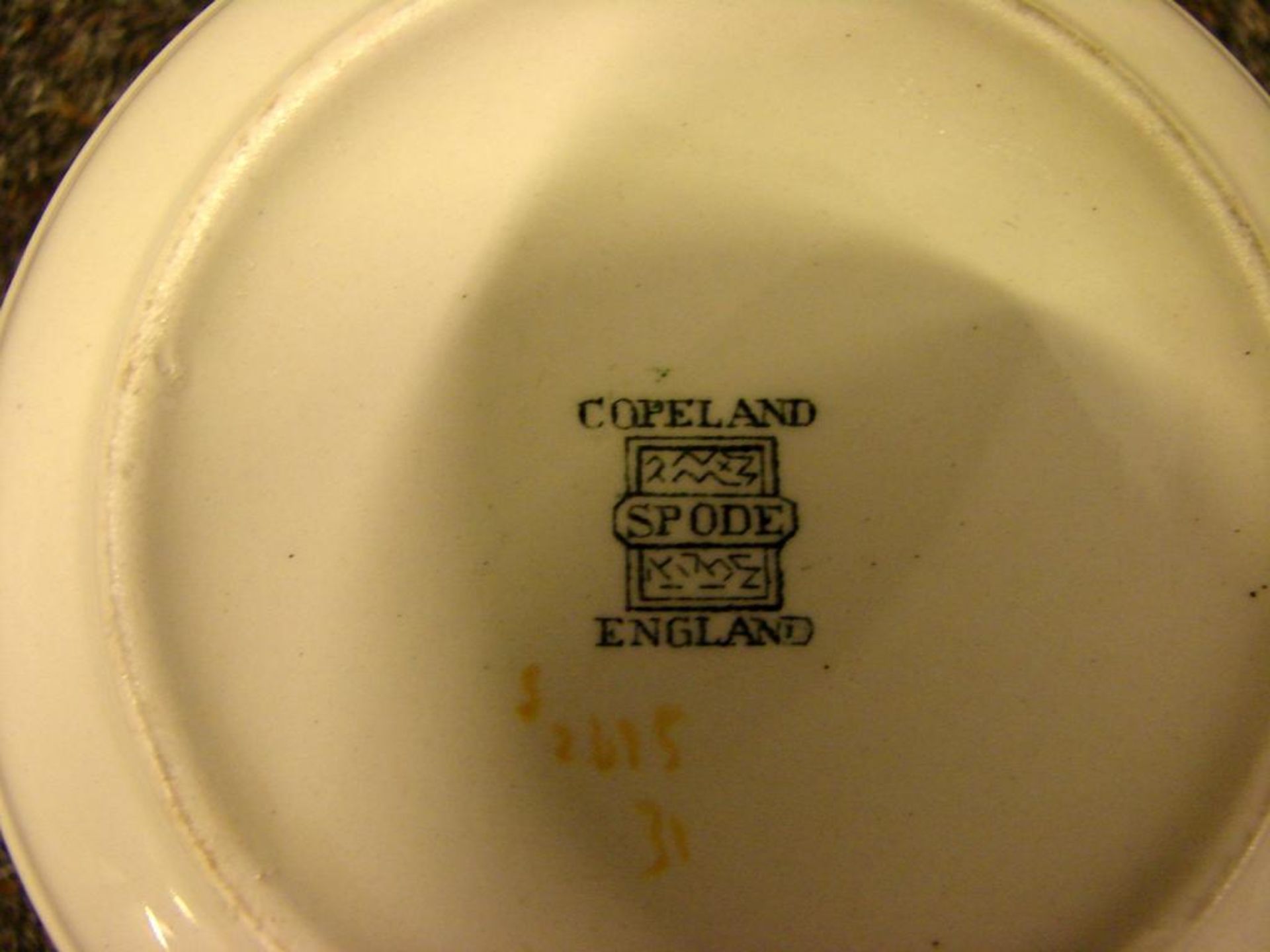 Geschirr, Copeland "Spode", England, insgesamt 79 Teile: 1 Tee/Kaffeekanne, 2 Milchkännchen, 12 - Bild 3 aus 3