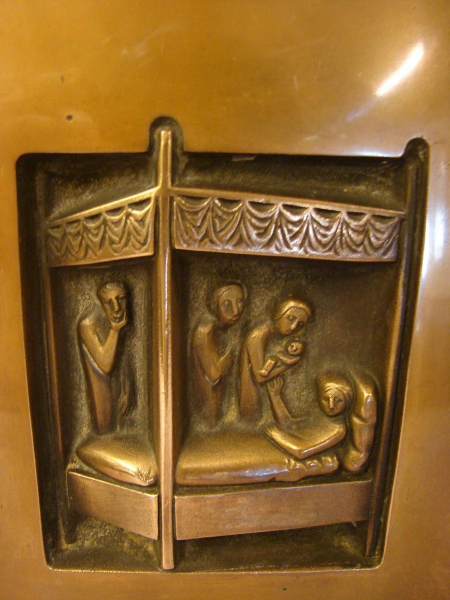 Plakette/Reliefkunst, "Mariengeburt", Bronze, wohl Heinz Gernot (1921-2009) Köln, ca. 20 x 22 cm - Image 2 of 3