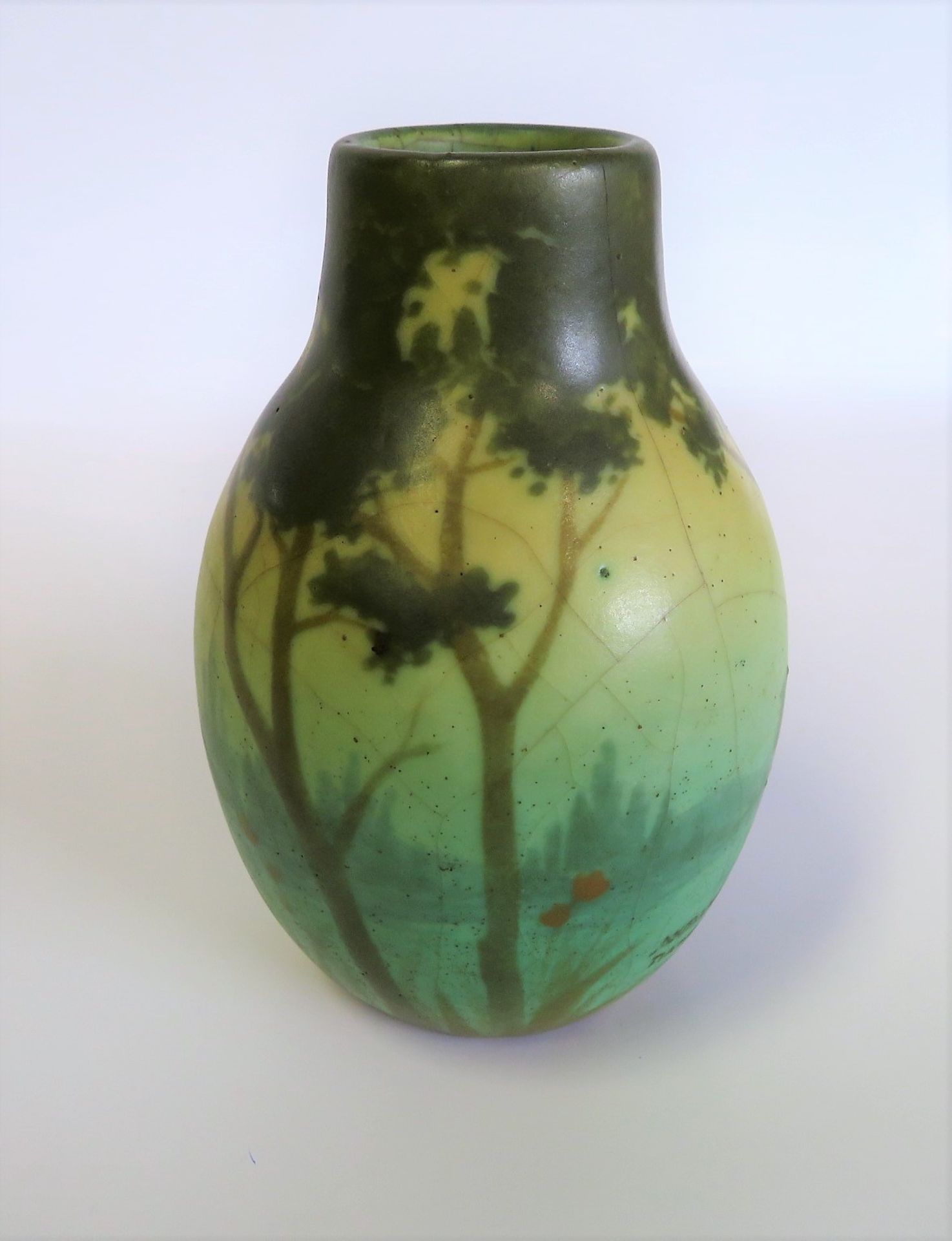 Jugendstil Vase, um 1900, Victor Amalric Walter Nancy, Keramik mit farbiger Landschaftsmalerei in