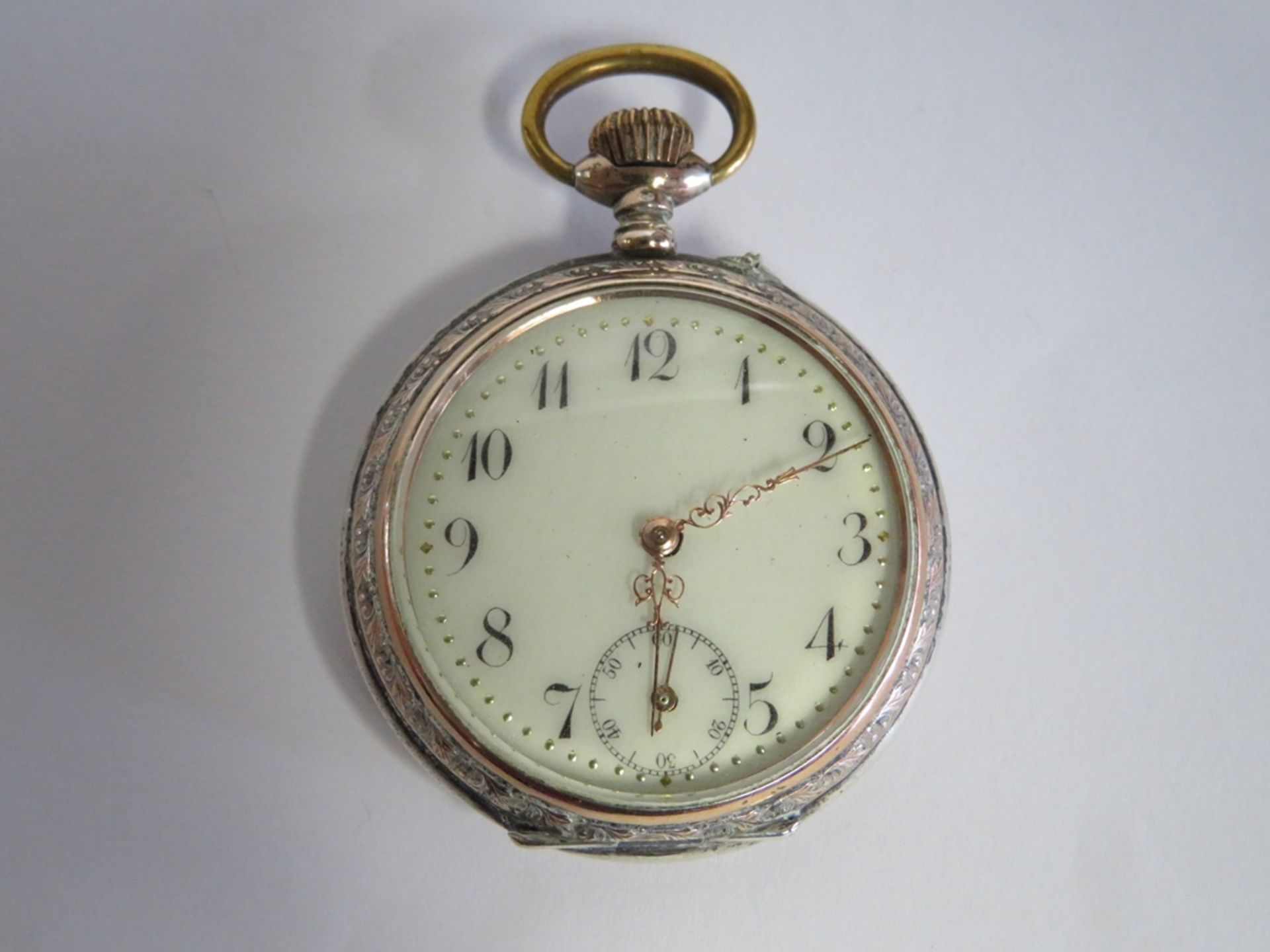 Taschenuhr, 19. Jahrhundert, Gehäuse 800er Silber, Werk läuft nicht an, d (mit Krone) 6,4 cm.