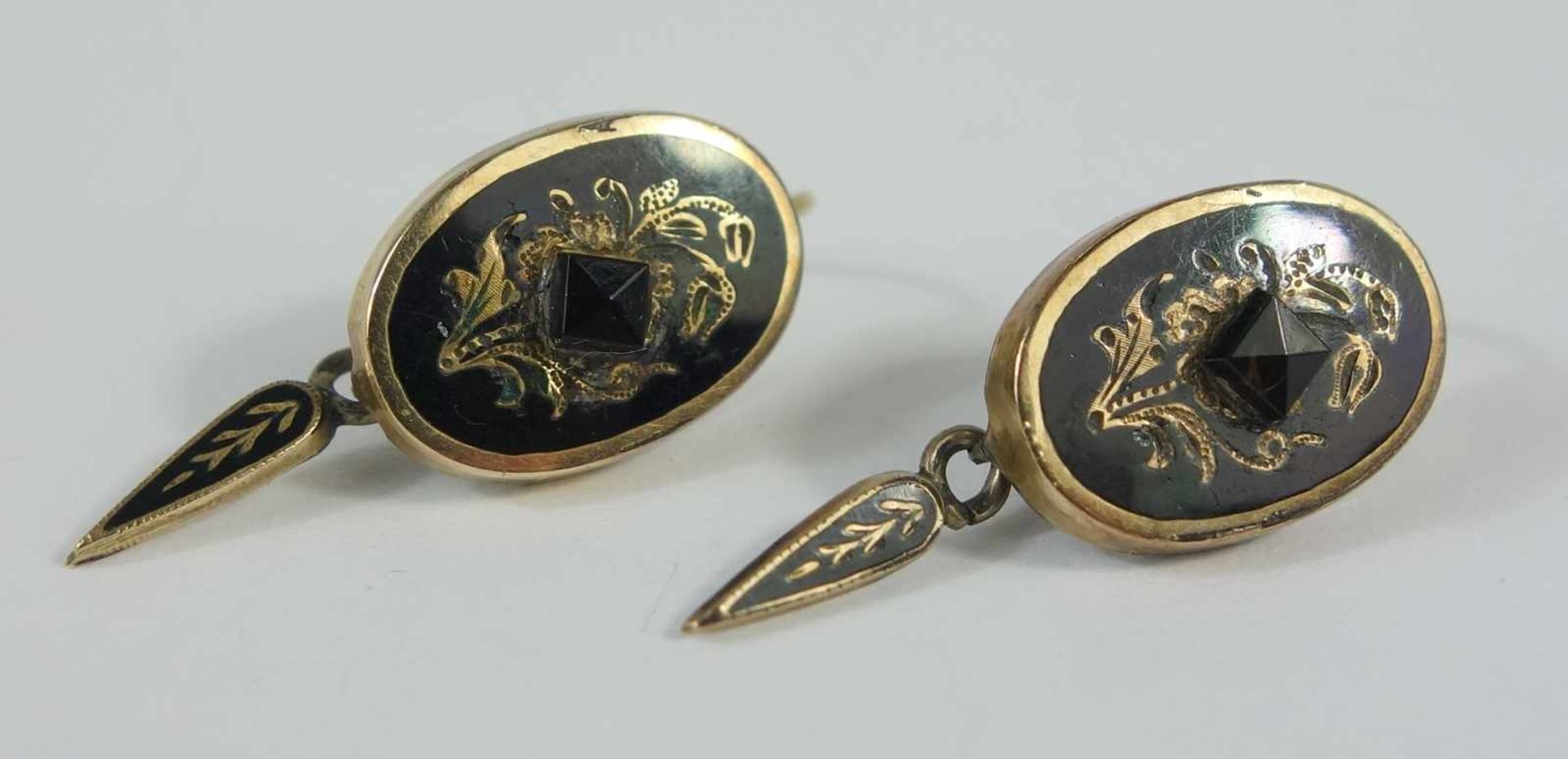 Pair of earrings, Biedermeier style