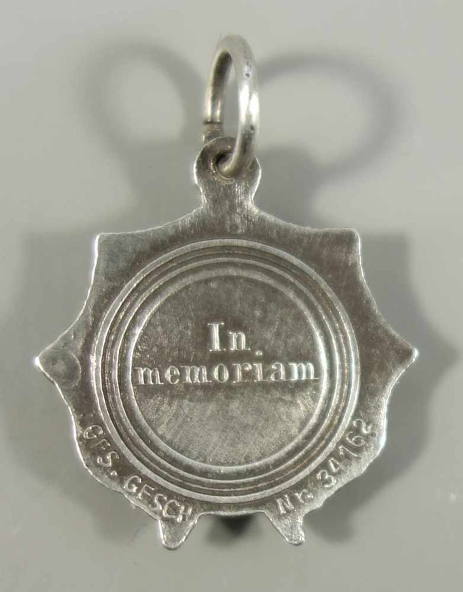 Miniatur Kolonialauszeichnung - Löwenorden in Silber, Buntmetall versilbert, Nr.34162, D.1,8cm - Bild 2 aus 2